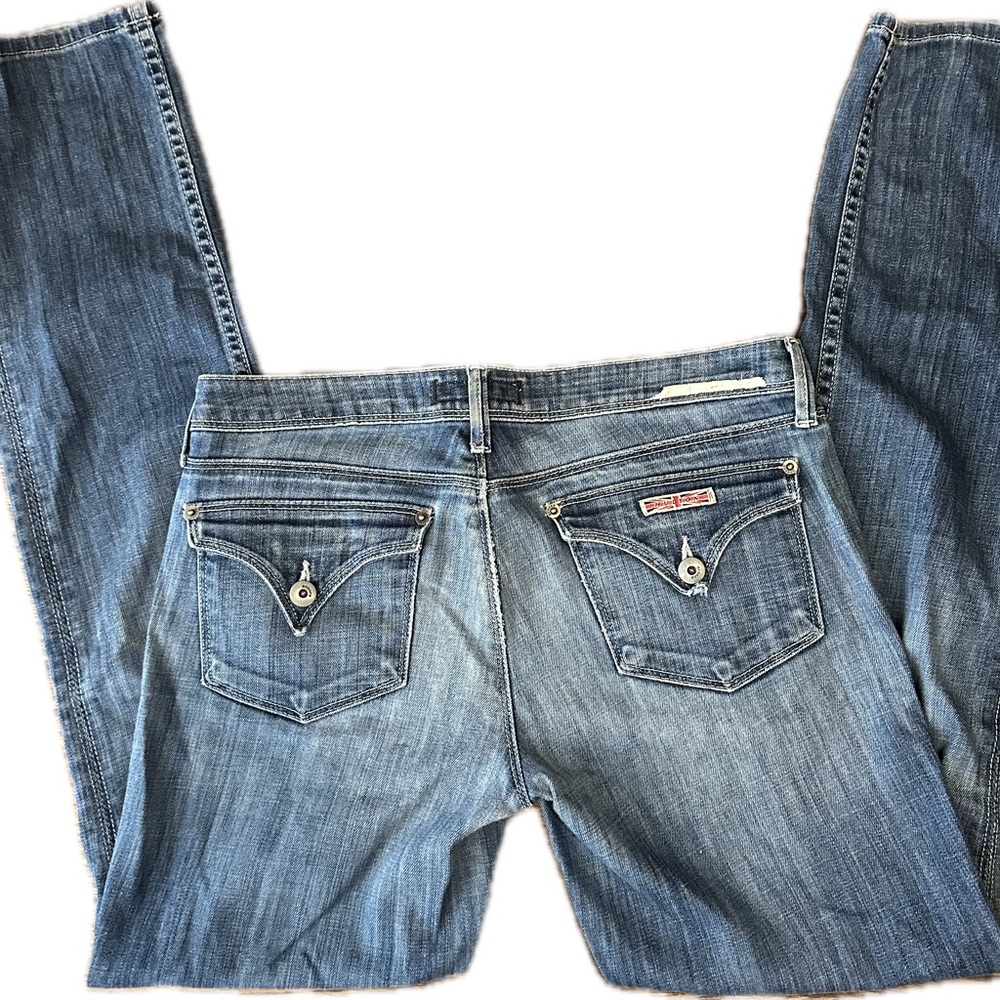 Hudson straight leg super soft jeans!